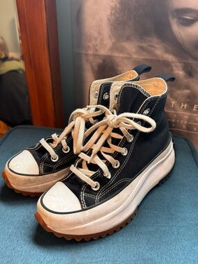 Converse Chuck Taylor All Star Run Star Hike black high top trainers, Size US 6